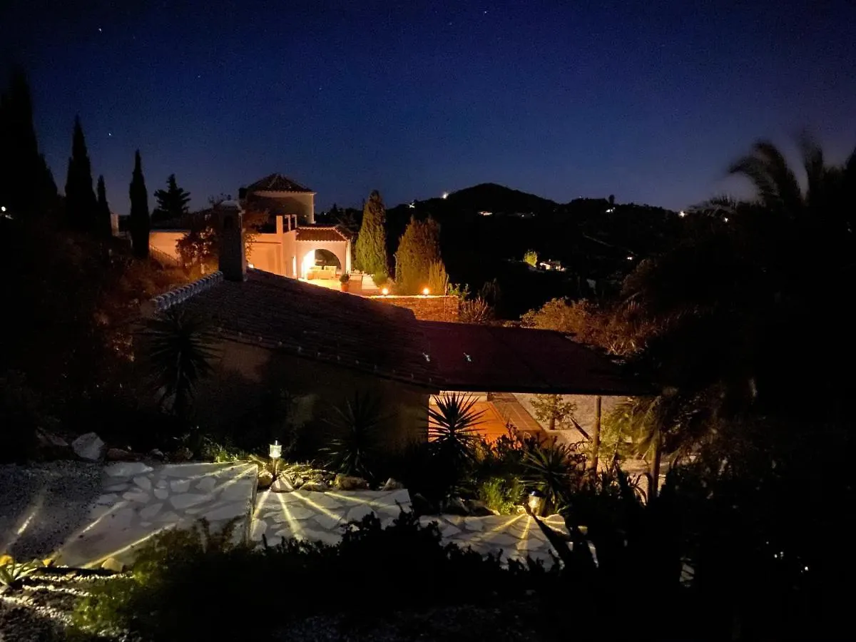 Casa-B Bed & Breakfast, Adults Recommended Cómpeta