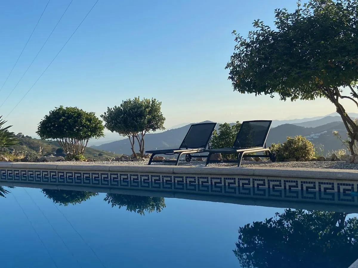 Casa-B Bed & Breakfast, Adults Recommended Cómpeta